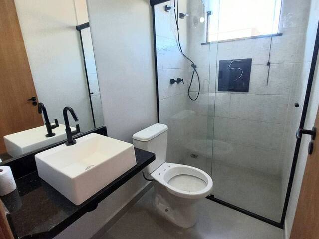 Sobrado para Venda em Atibaia - 3