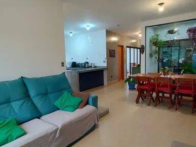 Casa para Venda em Caraguatatuba - 5