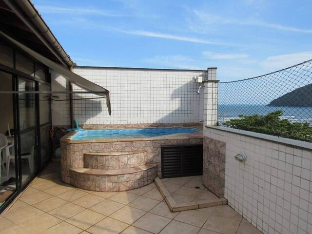 Cobertura para Venda em Bertioga - 2