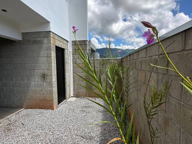 Casa para Venda em Extrema - 5