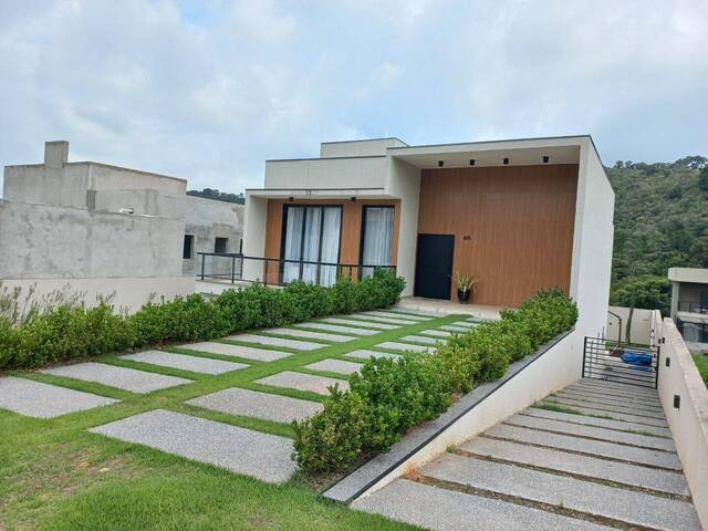 Casa para Venda em Atibaia - 4