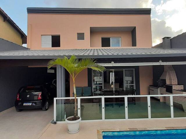 Sobrado para Venda em Itanhaém - 2