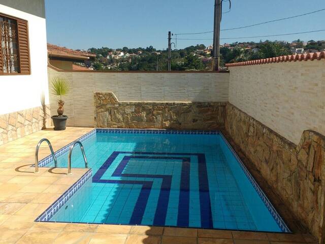 Casa para Venda em Atibaia - 2