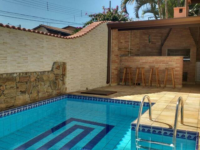 Casa para Locação em Atibaia - 2