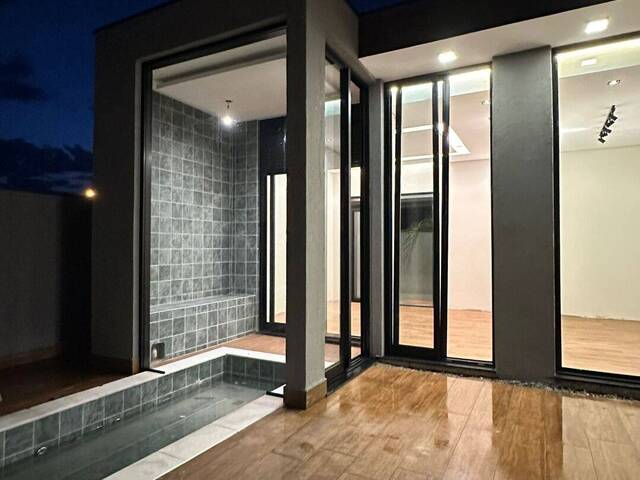 Casa para Venda em Bragança Paulista - 3