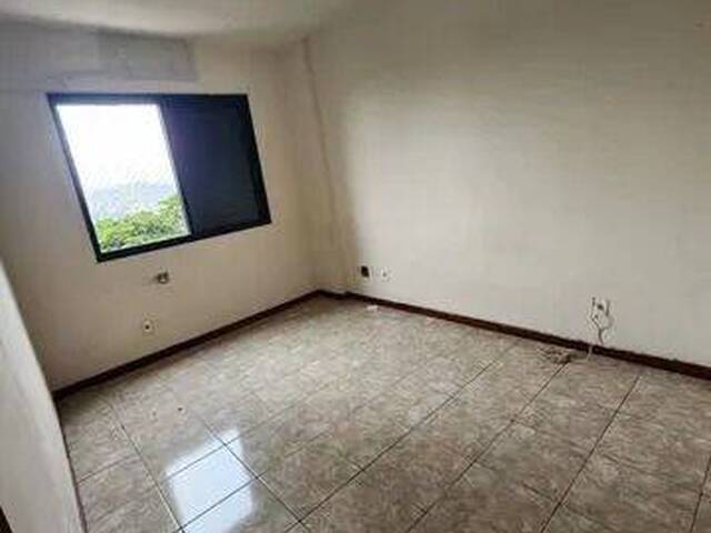 Apartamento para Venda em Santos - 4