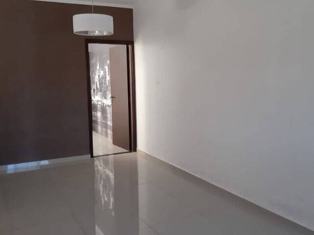 Venda em Parque dos Coqueiros - Atibaia