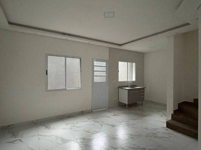 Sobrado para Venda em Bom Jesus dos Perdões - 3