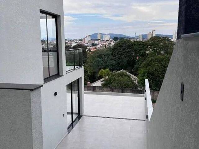 Casa para Venda em Bragança Paulista - 4