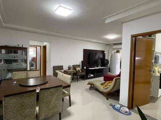 Apartamento para Venda em Praia Grande - 2