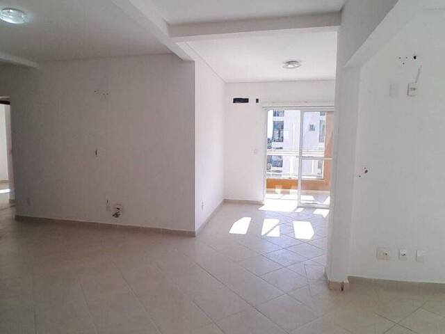 Cobertura para Venda em Bertioga - 2