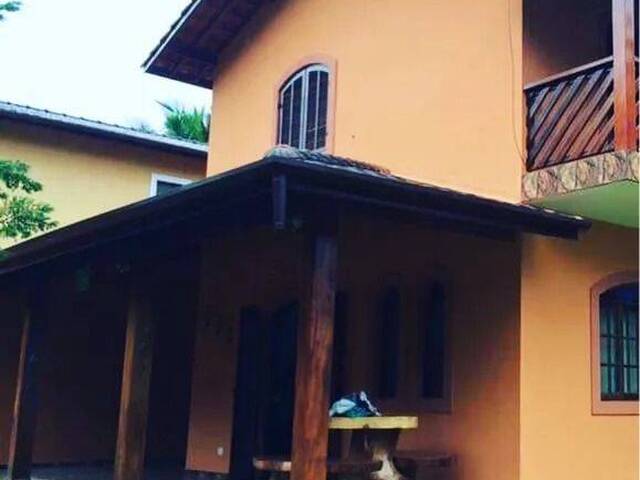 Sobrado para Venda em Ubatuba - 2