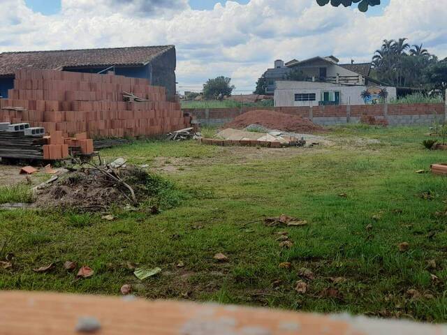 Terreno para Venda em Peruíbe - 2