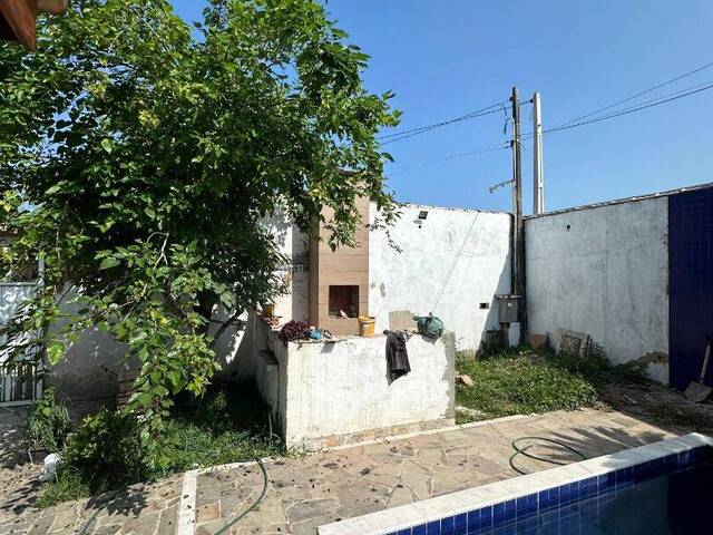 Casa para Venda em Peruíbe - 4