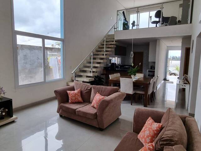 Casa para Venda em Jundiaí - 3