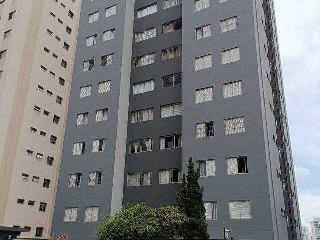 Venda em Vila Gumercindo - São Paulo