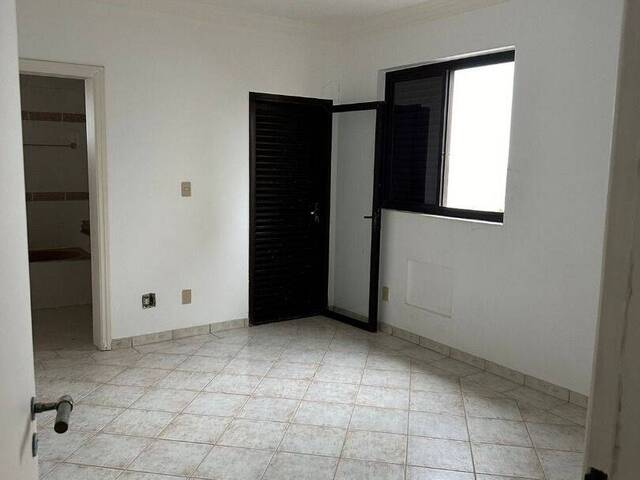 Apartamento para Venda em Praia Grande - 2