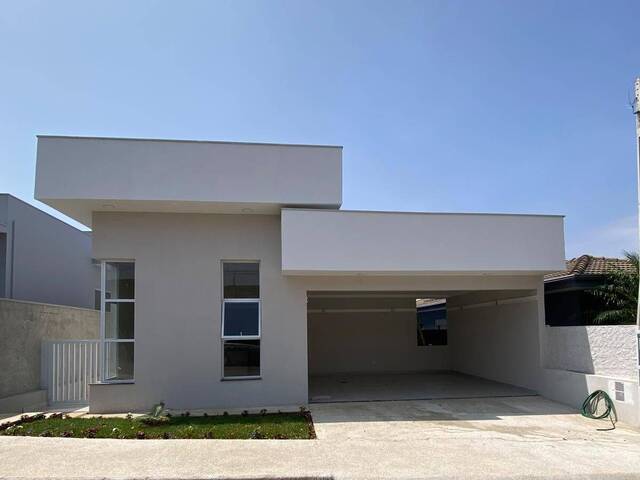 Casa para Venda em Itatiba - 2