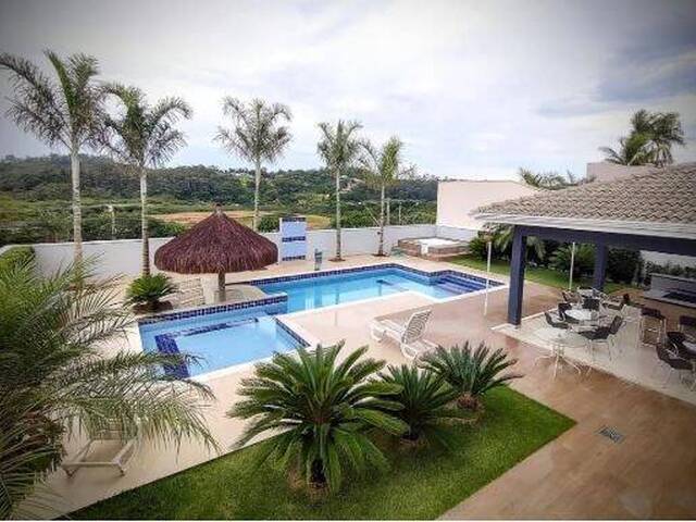 Sobrado para Venda em Jundiaí - 3