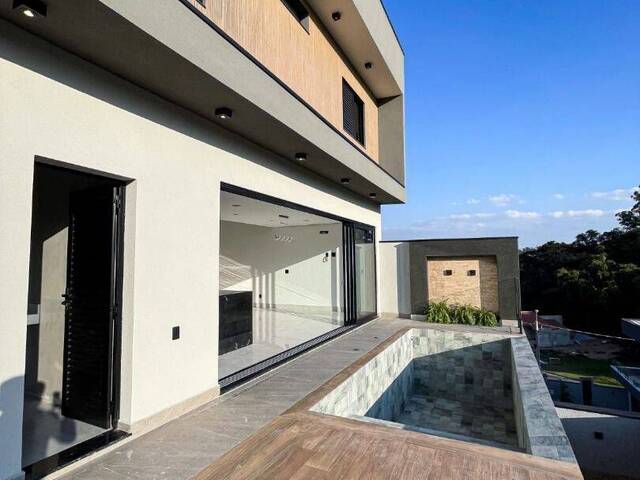 Sobrado para Venda em Valinhos - 4