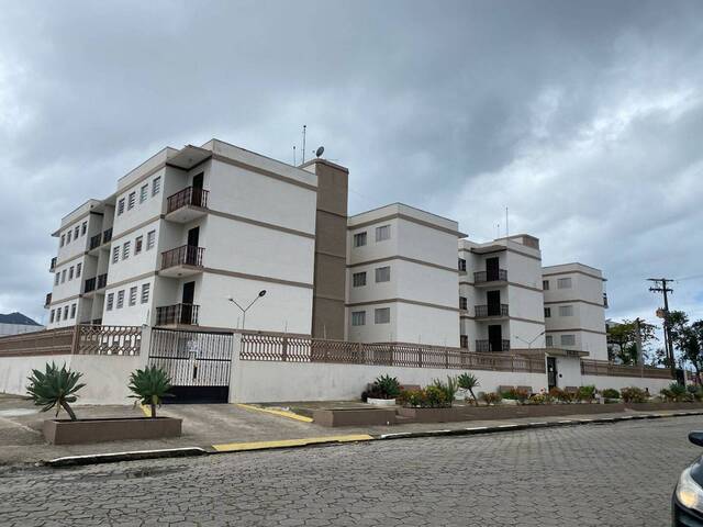 Apartamento para Venda em Caraguatatuba - 2