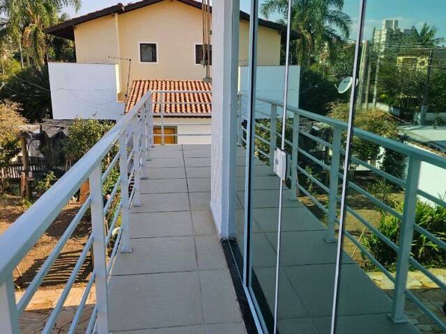 Sobrado para Venda em Caraguatatuba - 3