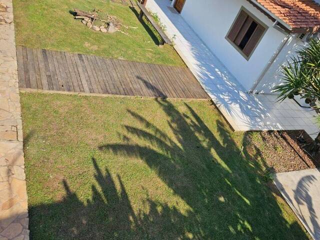 Casa para Venda em Caraguatatuba - 3