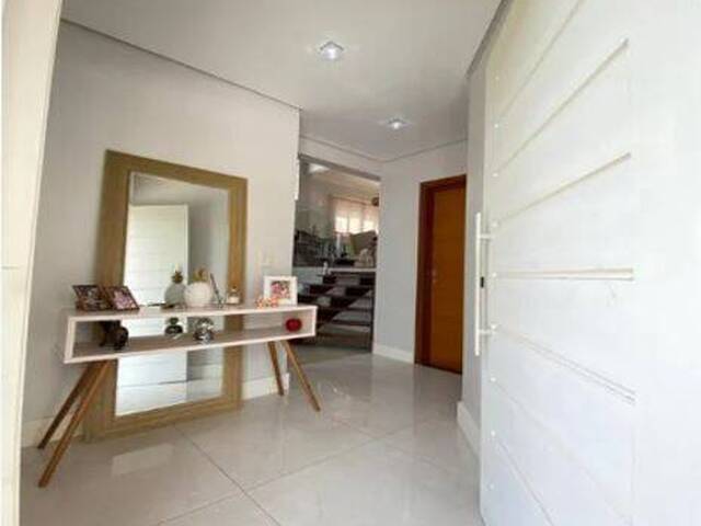 Sobrado para Venda em Vinhedo - 4