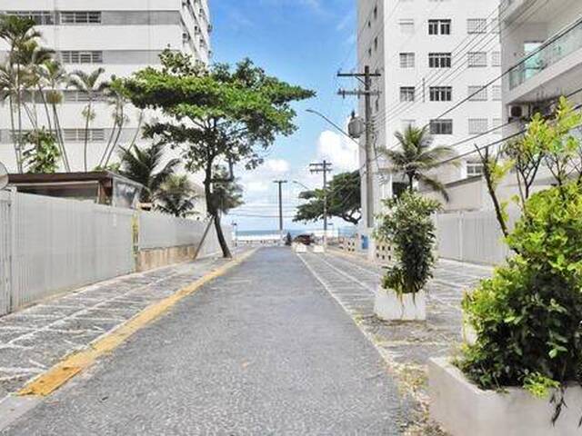 Apartamento para Venda em Guarujá - 2