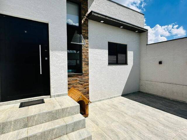 Casa para Venda em Bragança Paulista - 3