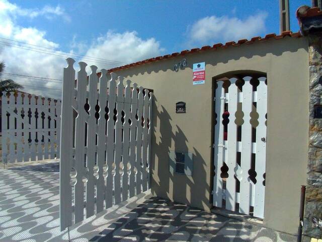 Casa para Venda em Mongaguá - 2