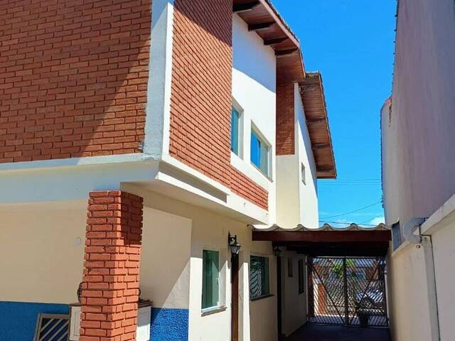 Sobrado para Venda em Itanhaém - 3