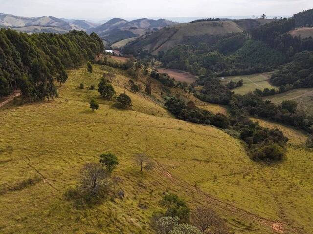 Venda em Camanducaia - Camanducaia