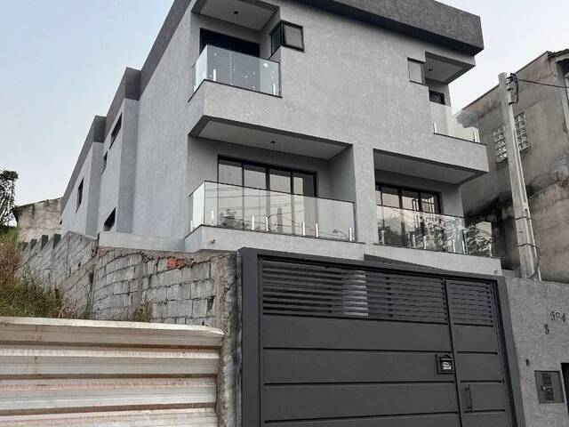 Sobrado para Venda em Atibaia - 4