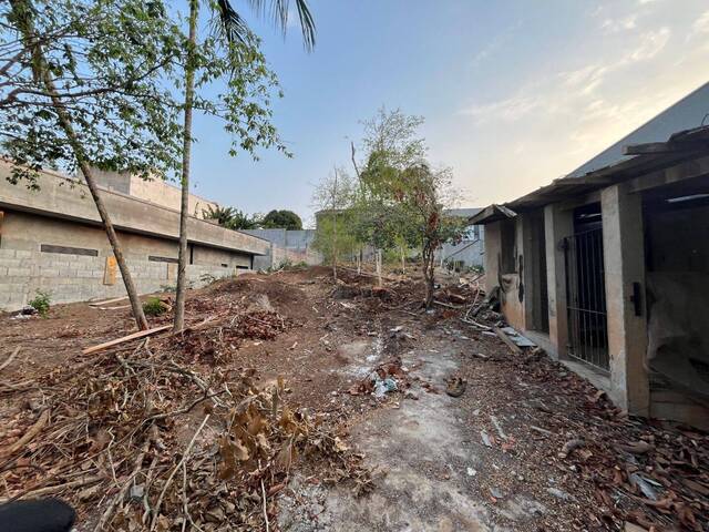 Terreno para Venda em Atibaia - 3