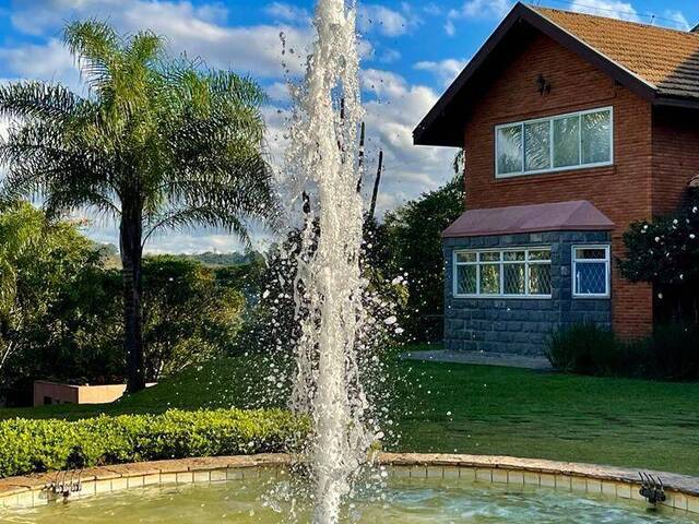 Sobrado para Venda em Vinhedo - 2