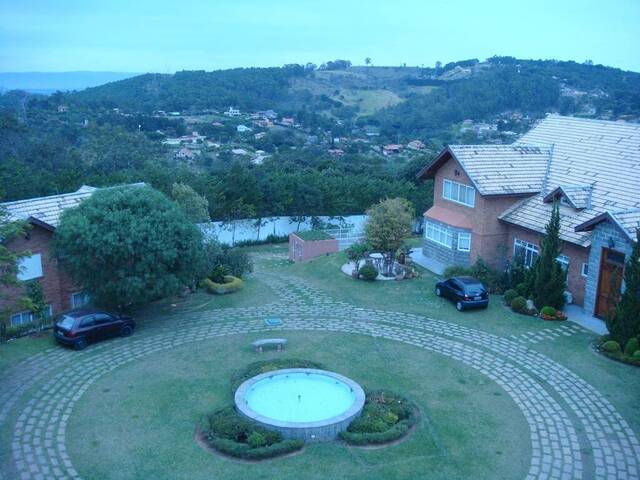 Sobrado para Venda em Vinhedo - 3