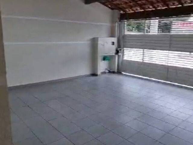 Sobrado para Venda em São José dos Campos - 4