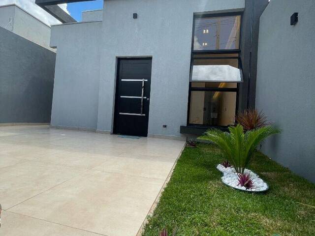 Casa para Venda em Indaiatuba - 2