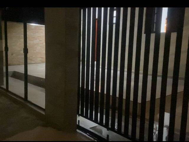 Casa para Venda em Caraguatatuba - 3