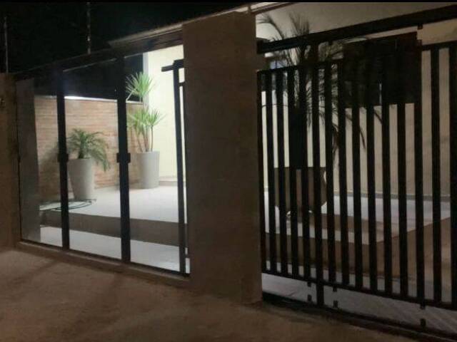 Casa para Venda em Caraguatatuba - 4