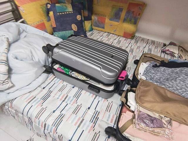 Sobrado para Venda em Caraguatatuba - 5