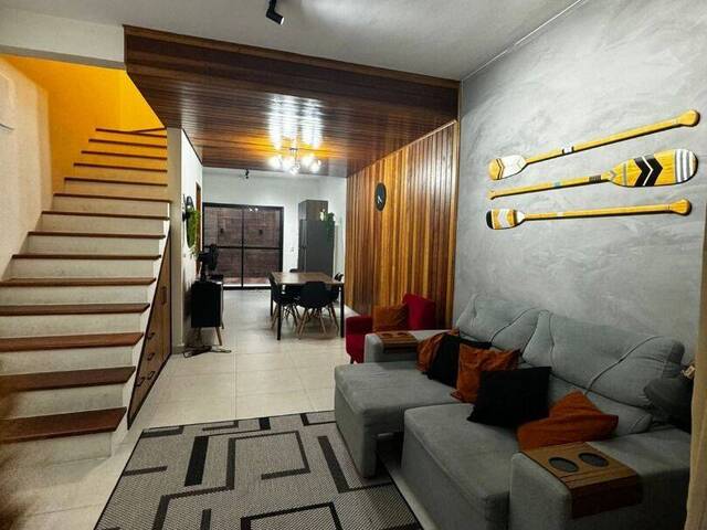 Venda em Pontal de Santa Marina - Caraguatatuba