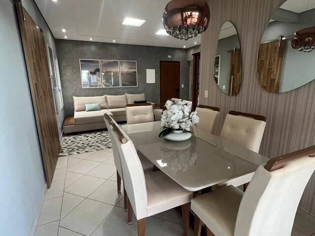 Cobertura para Venda em Bertioga - 2