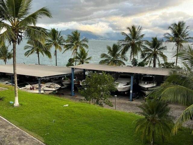 Flat para Venda em Caraguatatuba - 3