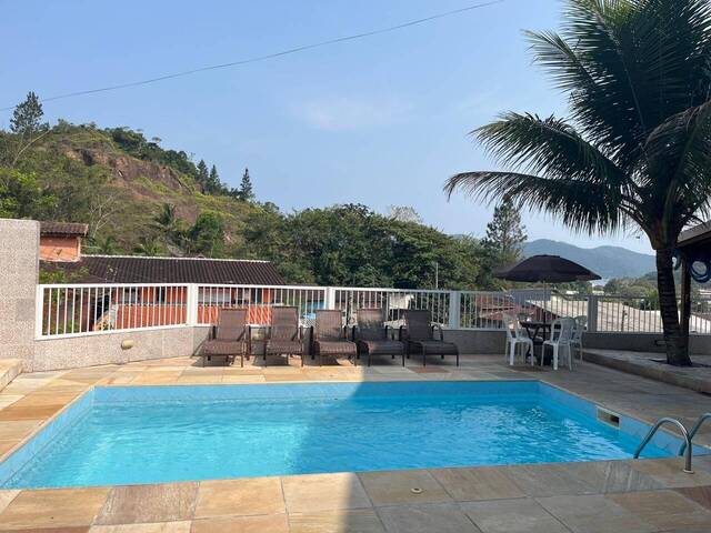 Sobrado para Venda em Ubatuba - 4