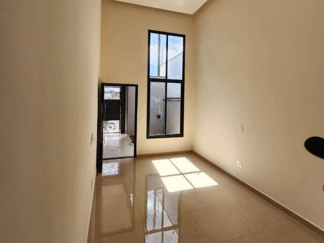 Casa para Venda em Bragança Paulista - 4