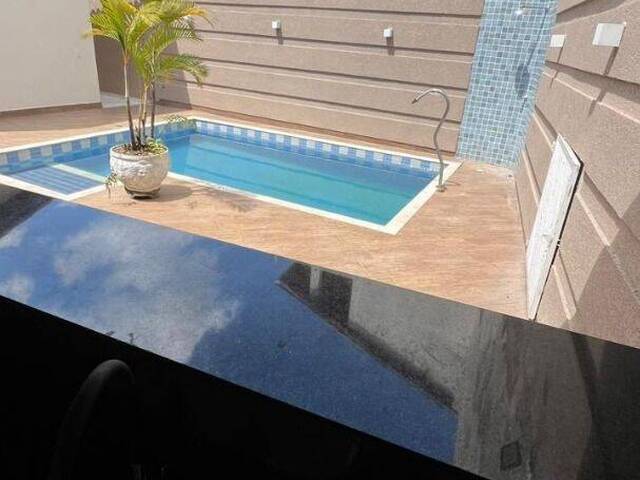 Sobrado para Venda em Mairiporã - 2