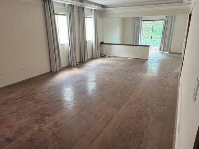 Sobrado para Venda em Mairiporã - 5