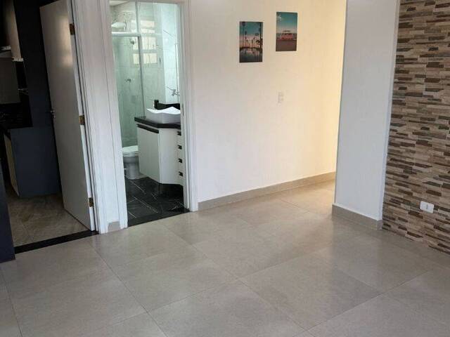 Apartamento para Venda em Guarujá - 4